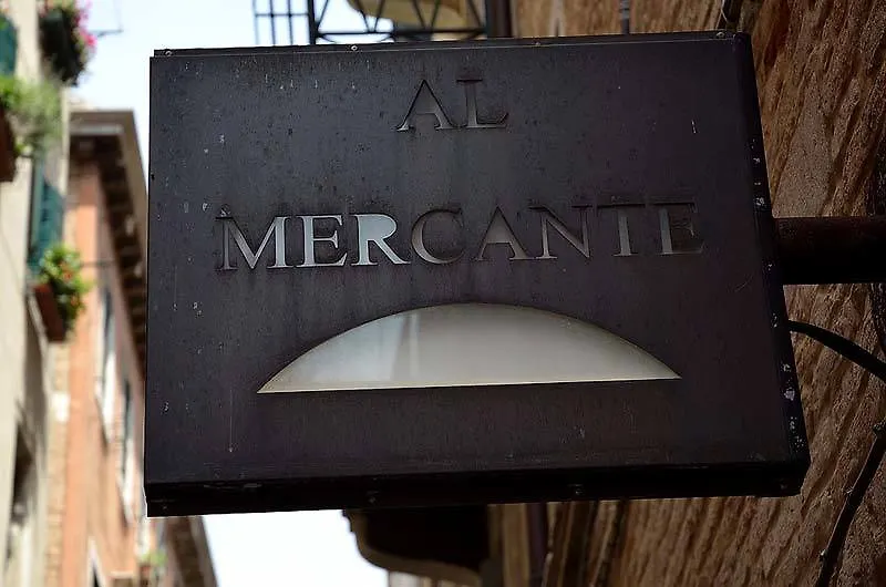 Alloggi Al Mercante Венеция